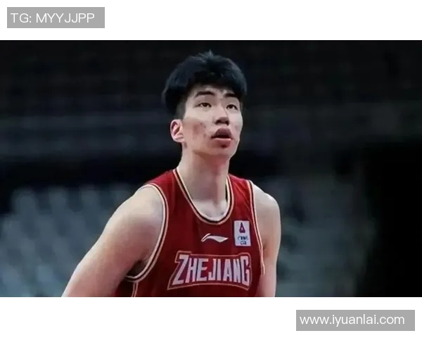 余嘉豪的成长之路与未来发展展望：从少年到青年奋斗的故事与启示